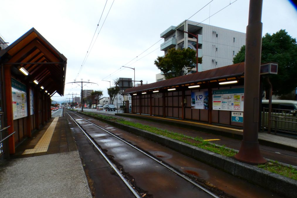 市役所前駅